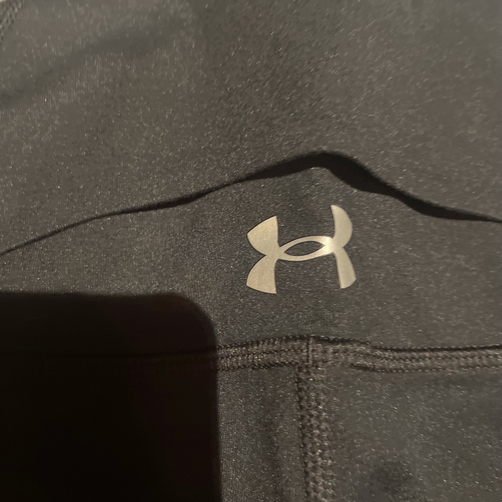 Under armor leggings - Picture 2 of 8